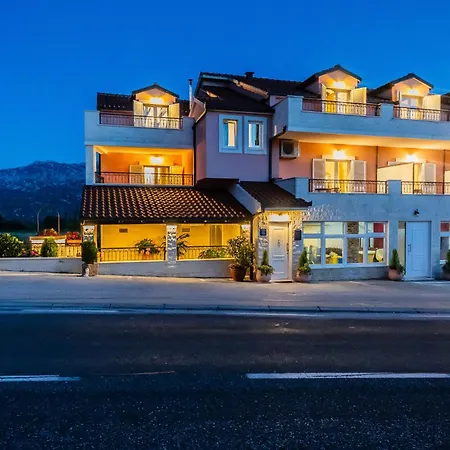 San Mihael Luxury 2 Guest house
